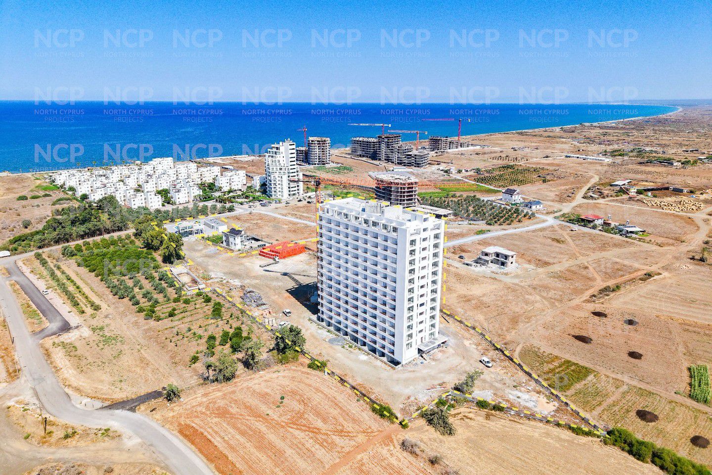 North Cyprus One Bedroom Apartments In Gaziveren with Access to The Beach Photo 32