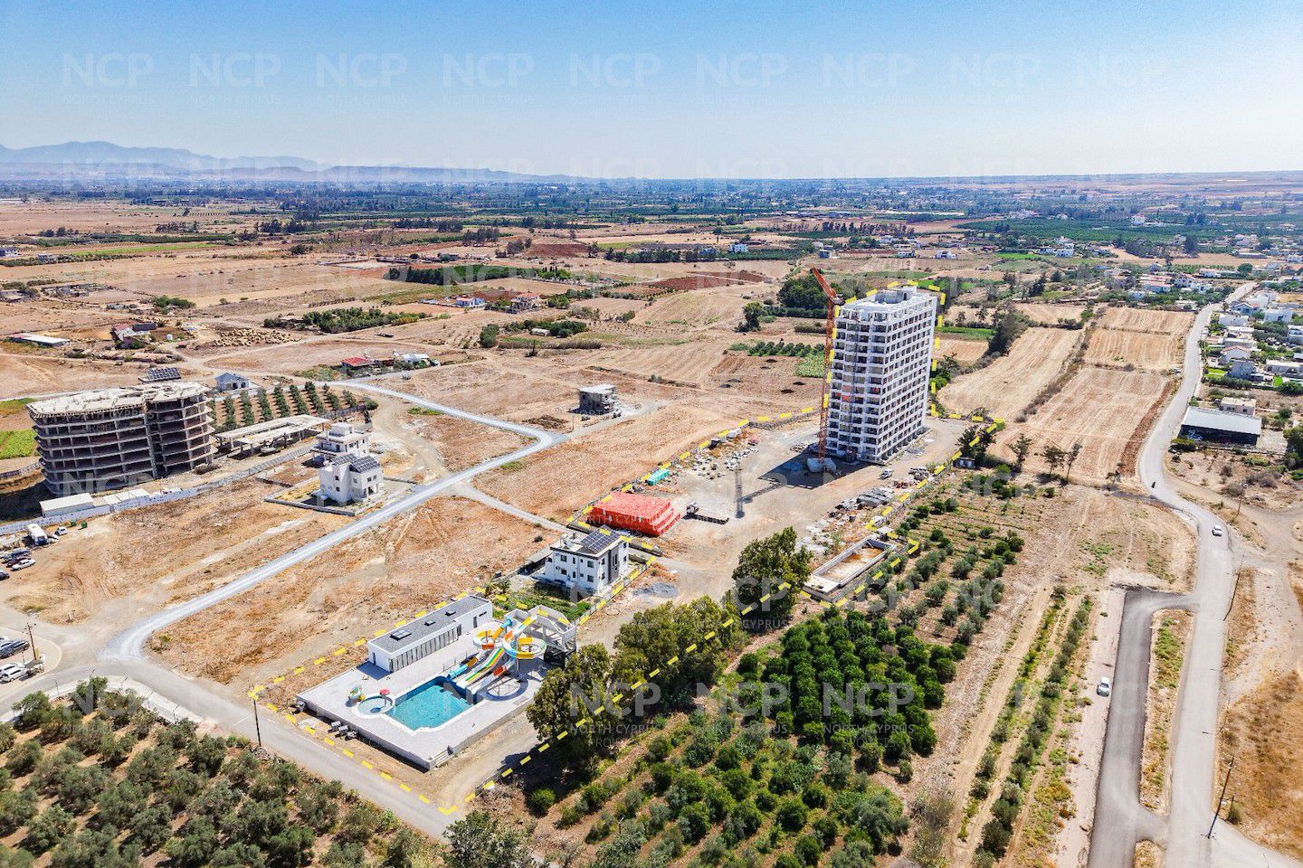North Cyprus One Bedroom Apartments In Gaziveren with Access to The Beach Photo 33