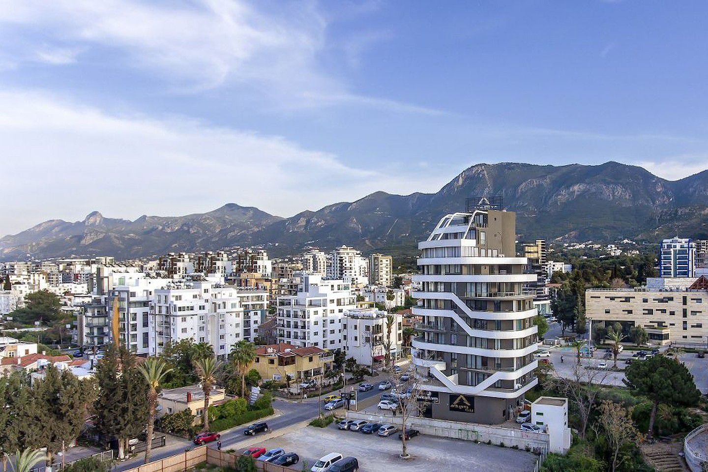 North Cyprus Two Bedroom Apartment in Kyrenia City Center Photo 2
