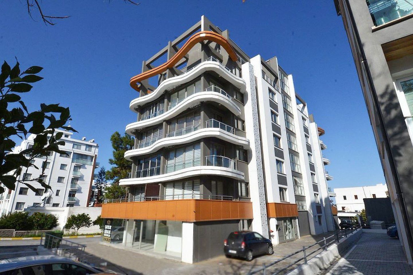 North Cyprus Two Bedroom Penthouse in Kyrenia City Center Photo 2