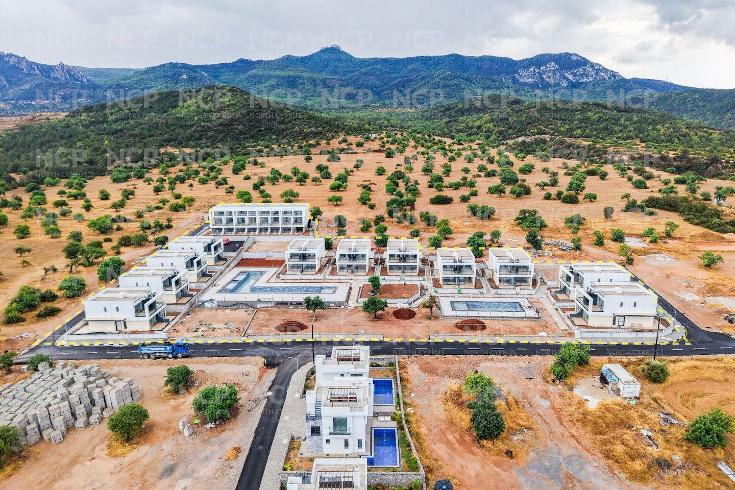 Ozeray Investments Carob Hill Photo 10