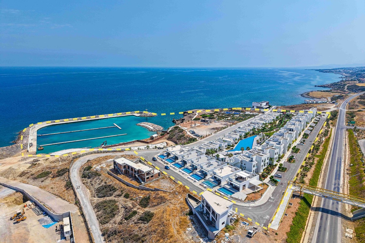 Bastaslar Construction Cove Photo 2