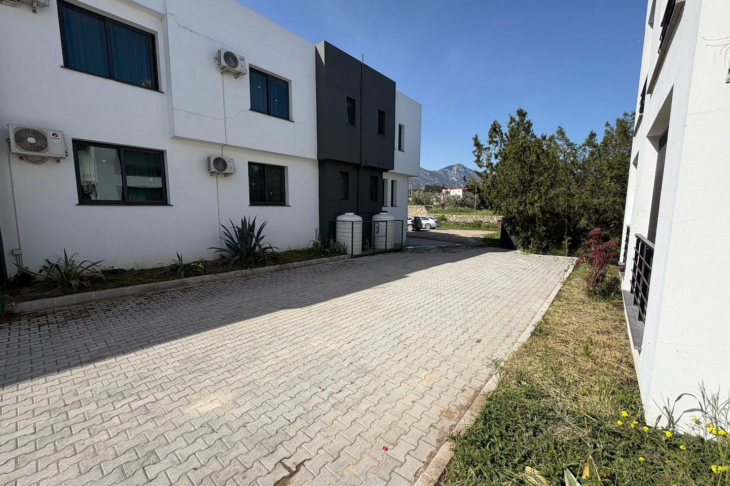 North Cyprus Two Bedroom Garden Apartment in Catalkoy (Type B1, B2) Photo 4