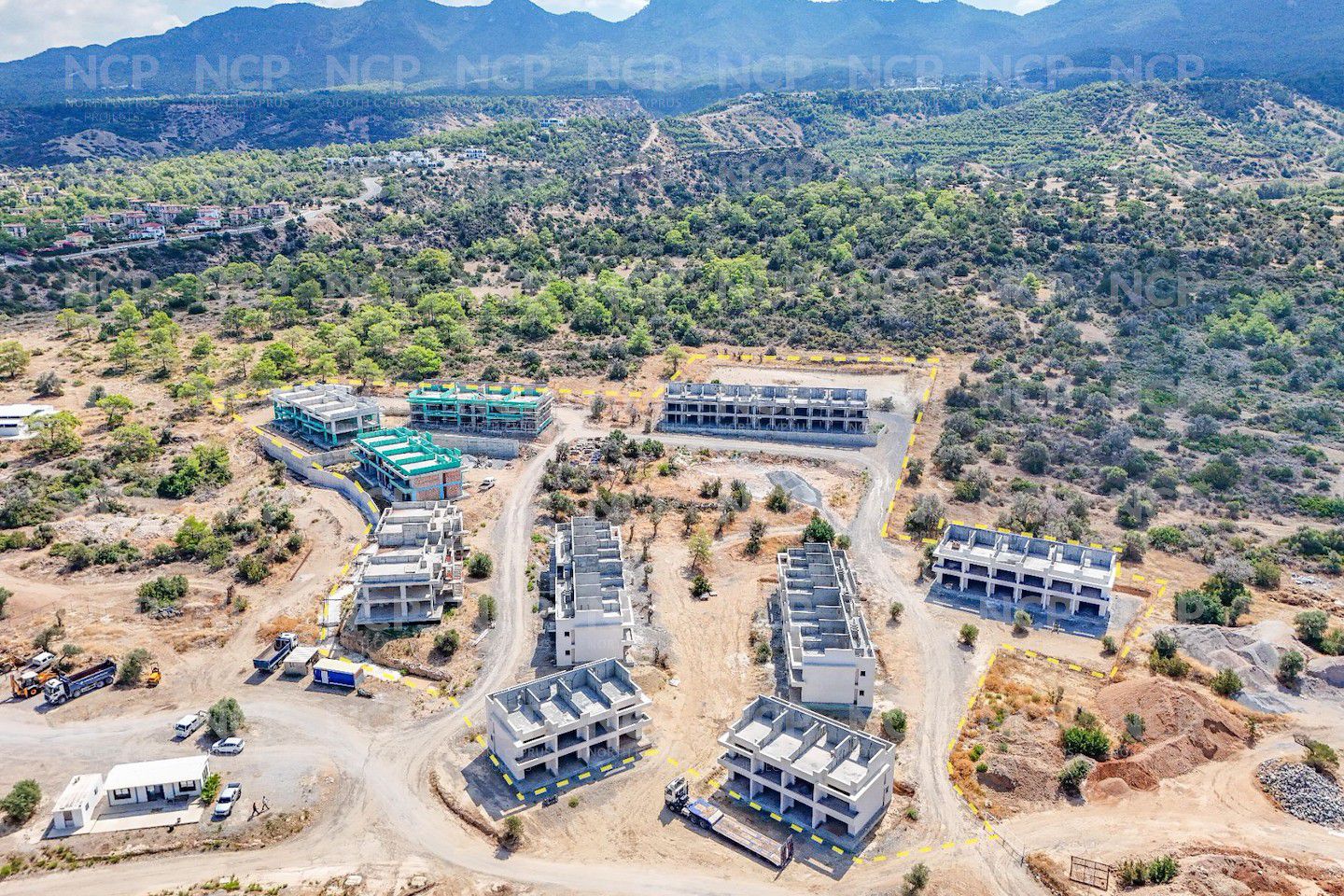 Bastaslar Construction Hanging Gardens Village - Countryside East Photo 10