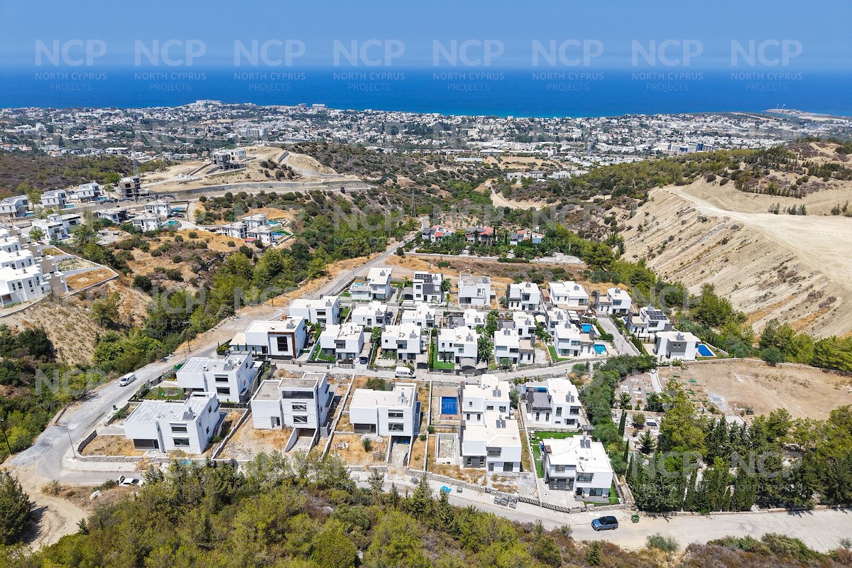 Severní Kypr Vily se čtyřmi ložnicemi v ohromující vesnici Karmi na kopci Photo 19