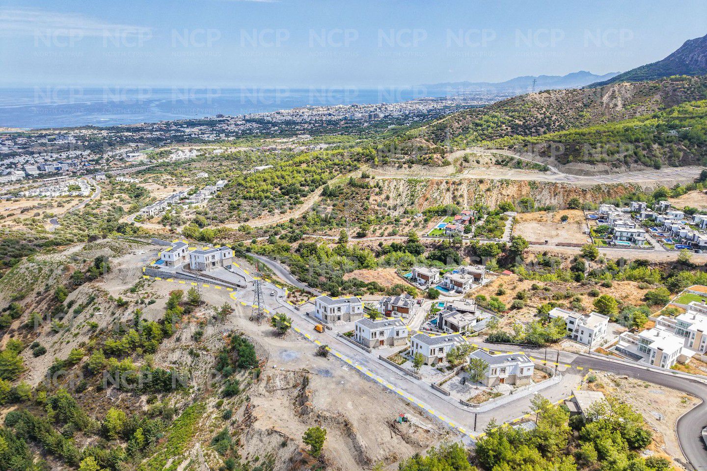 North Cyprus Five Bedroom Luxury Villa in Karmi (No 4) Photo 21