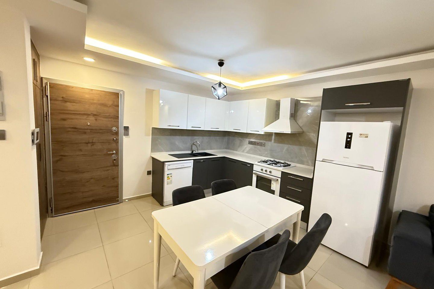 North Cyprus Two Bedroom Apartment in Kyrenia City Center Photo 20