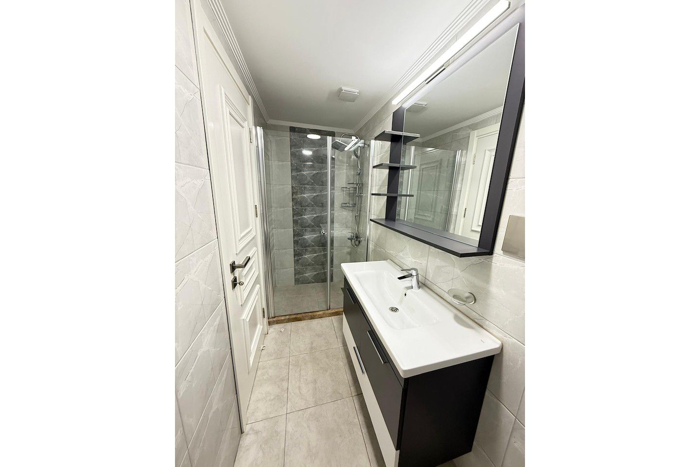 North Cyprus Two Bedroom Apartment in Kyrenia City Center Photo 27