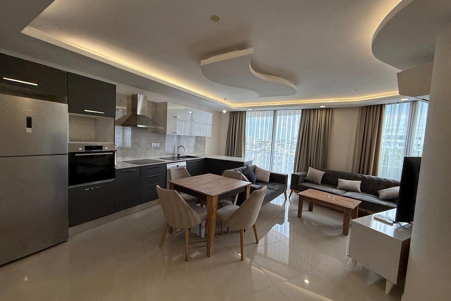 North Cyprus Three Bedroom Apartment in Kyrenia City Center Photo 18