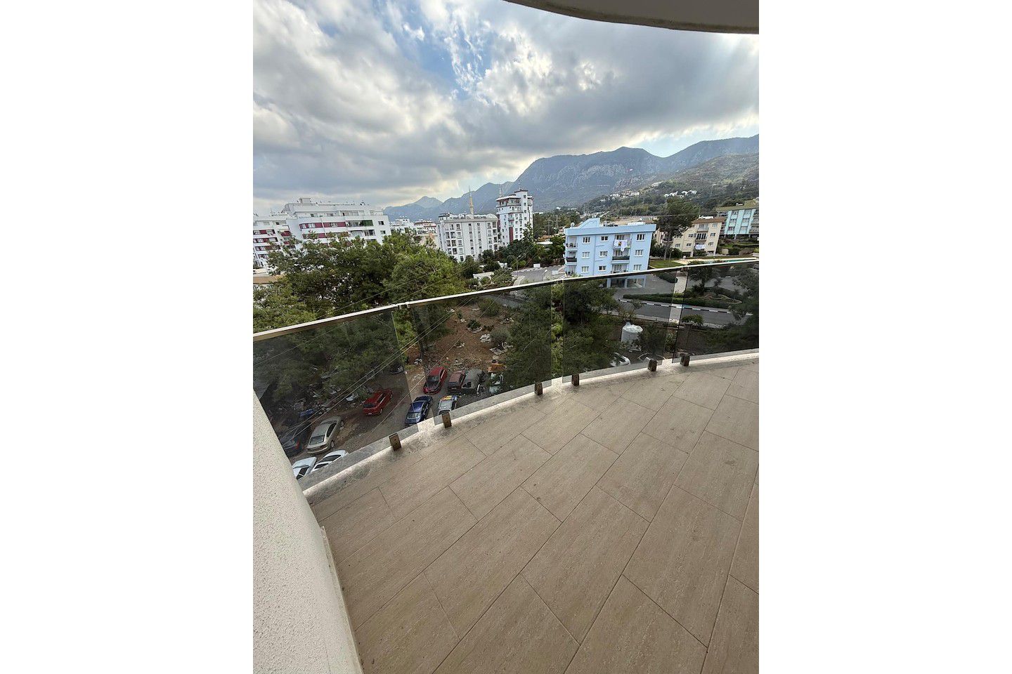 North Cyprus Three Bedroom Apartment in Kyrenia City Center Photo 34