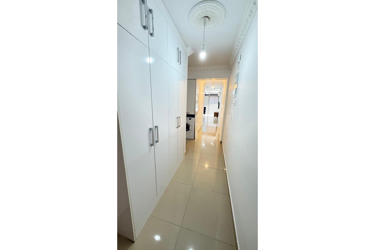 North Cyprus Two Bedroom Apartment in Kyrenia City Center Photo 9