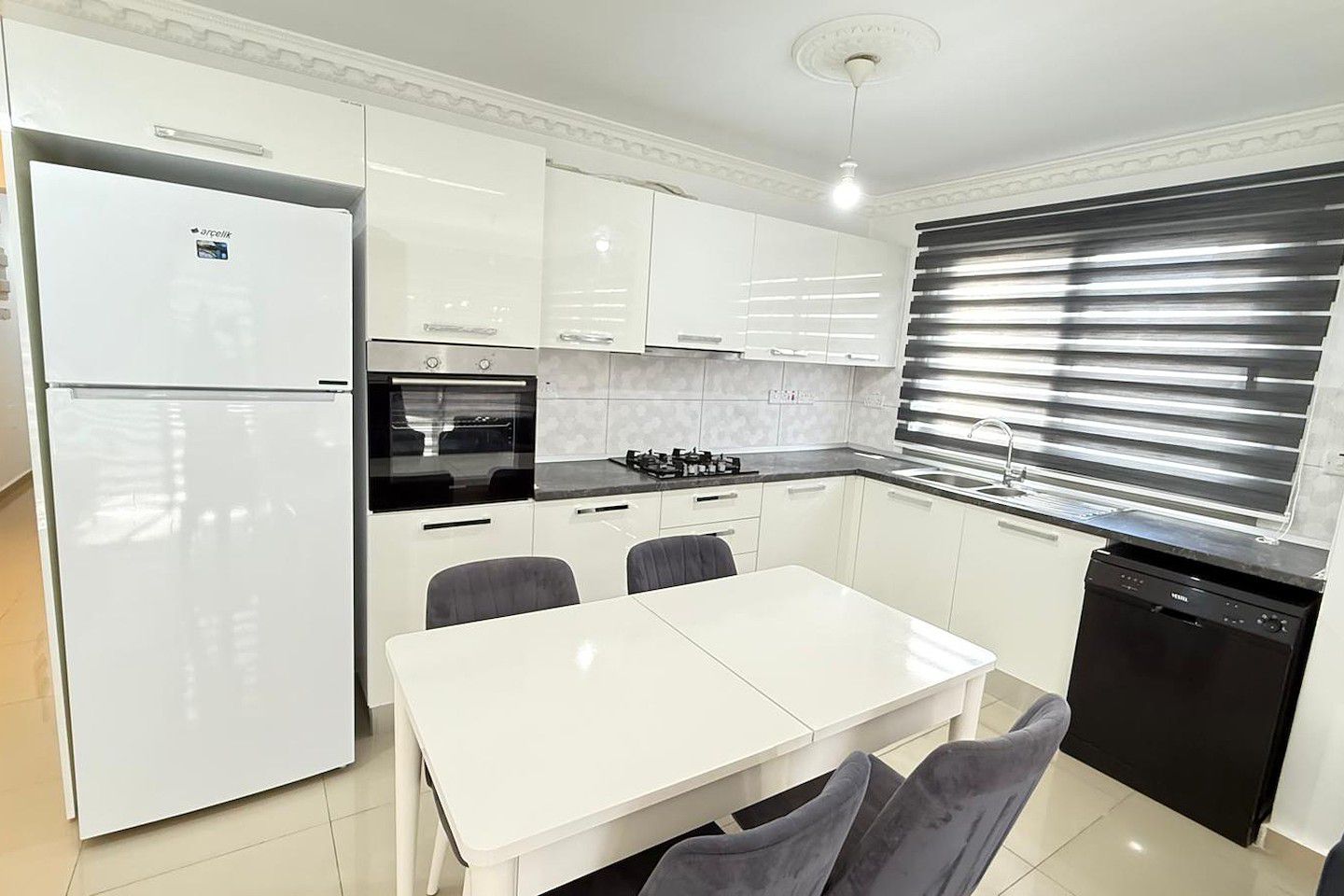 North Cyprus Two Bedroom Apartment in Kyrenia City Center Photo 6