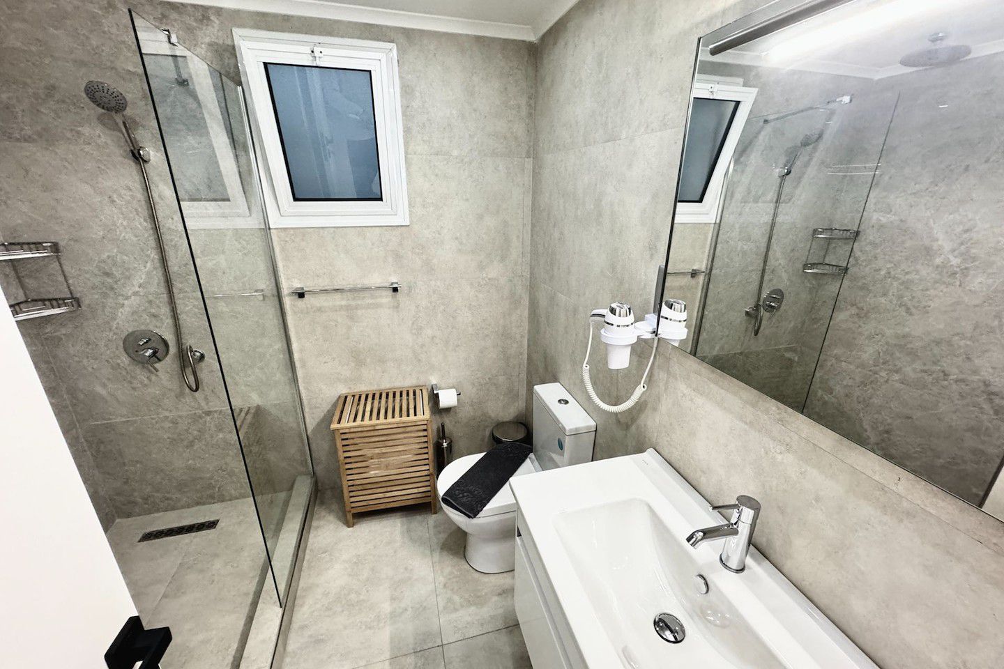 North Cyprus Three Bedroom Garden Apartment in Esentepe Photo 27