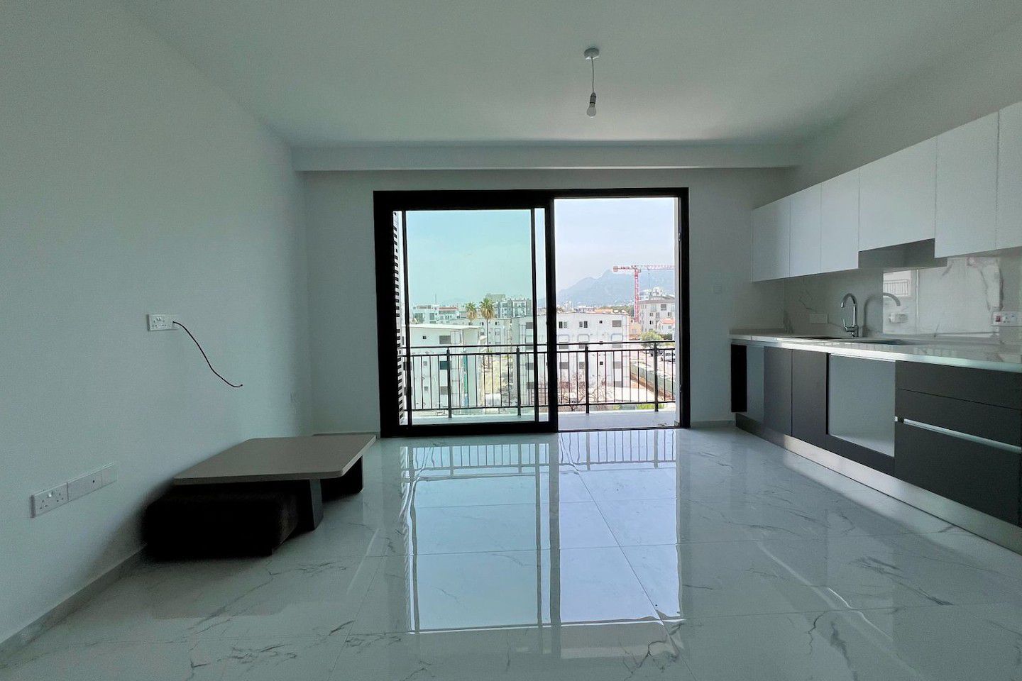 North Cyprus Three Bedrooms Apartment in Kyrenia City Center Photo 10