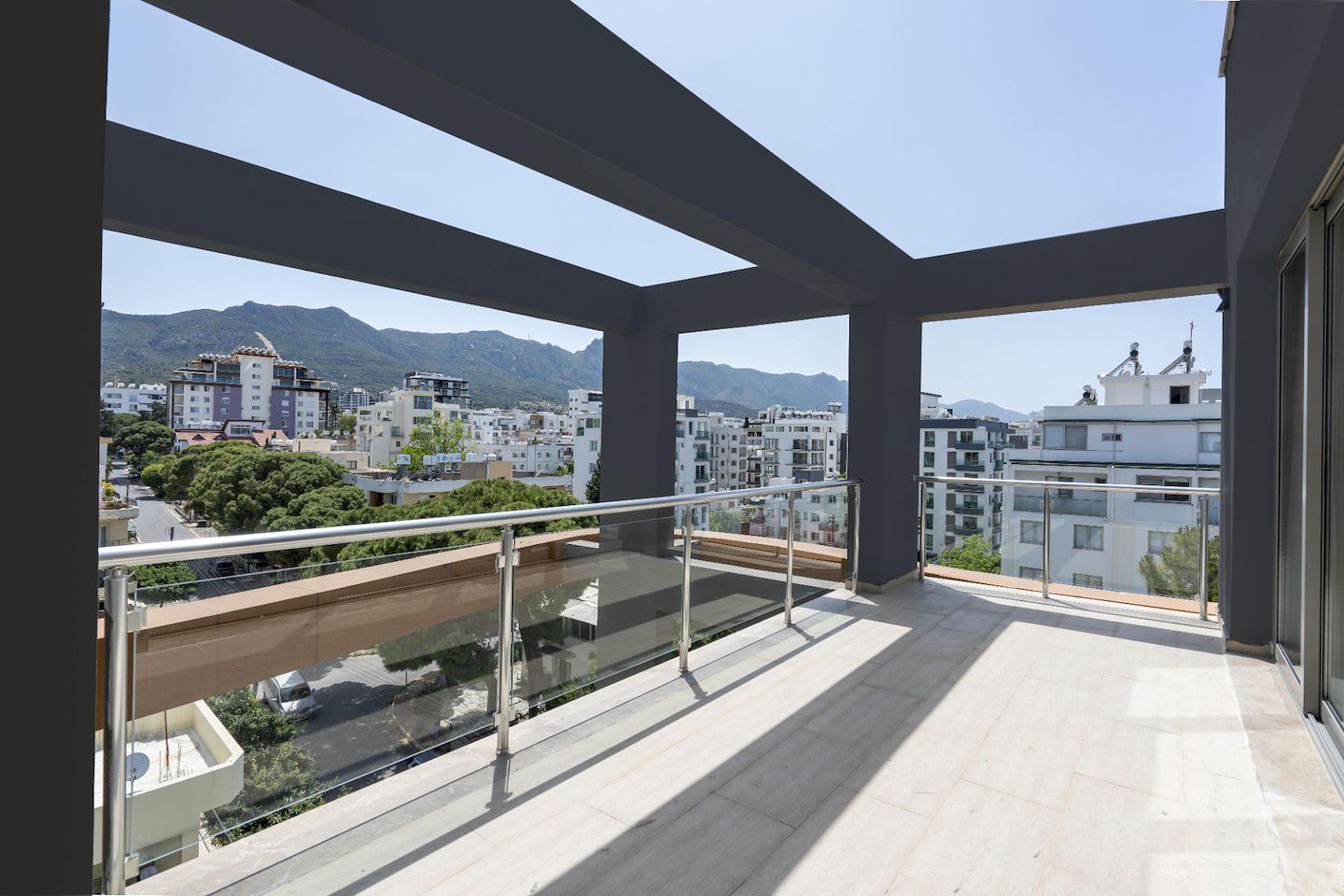 North Cyprus Two Bedroom Penthouse in Kyrenia City Center Photo 12