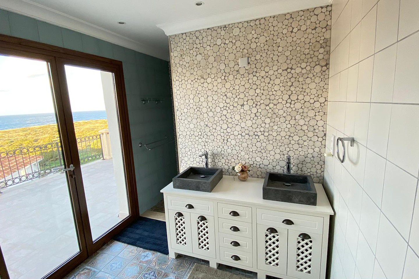 North Cyprus Four Bedroom Villa in Esentepe Photo 15