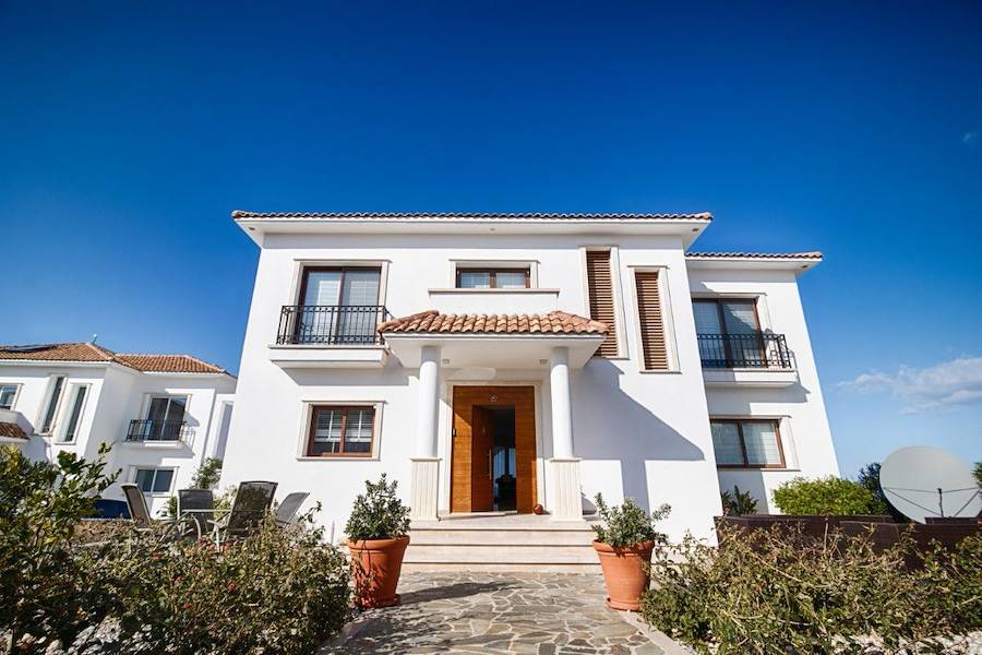 Five Bedroom Villa in Esentepe
