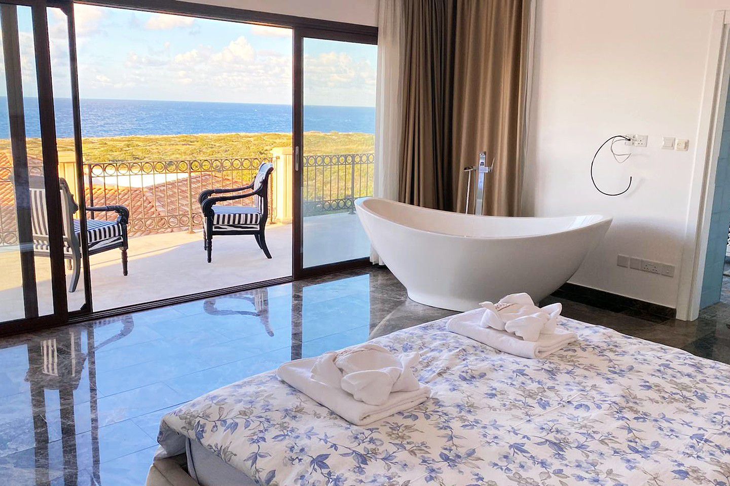 North Cyprus Five Bedroom Villa in Esentepe Photo 8