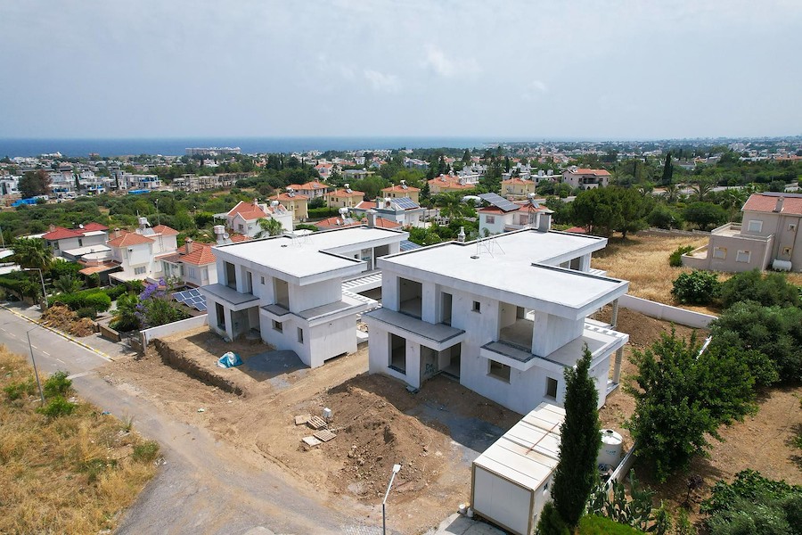 Edremit Dört Yatak Odalı Lüks Villa