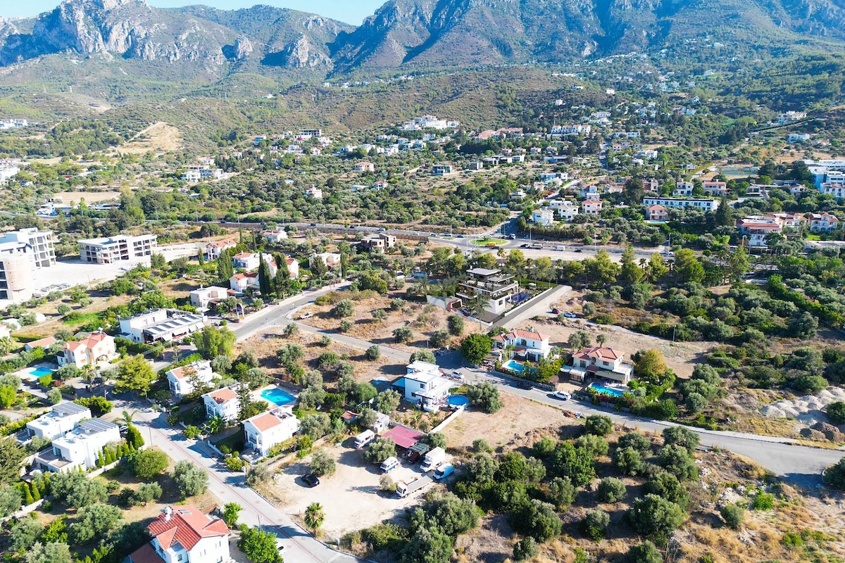 Norra Cypern Villa med fyra sovrum i Edremit Photo 20