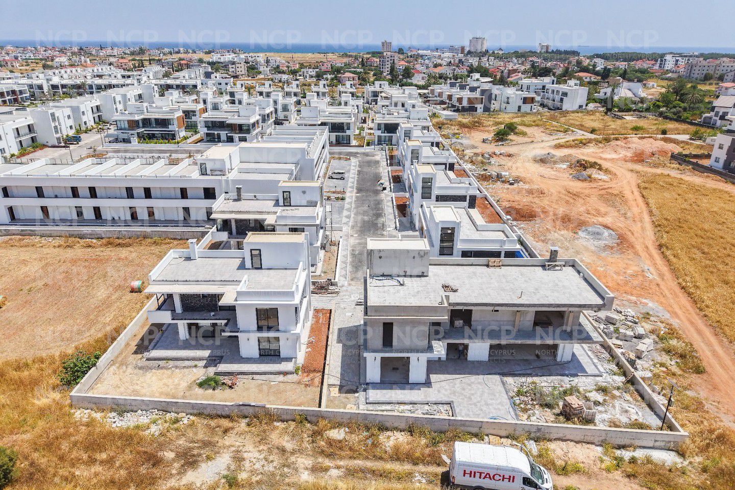 Isatis Construction Orchad Photo 9