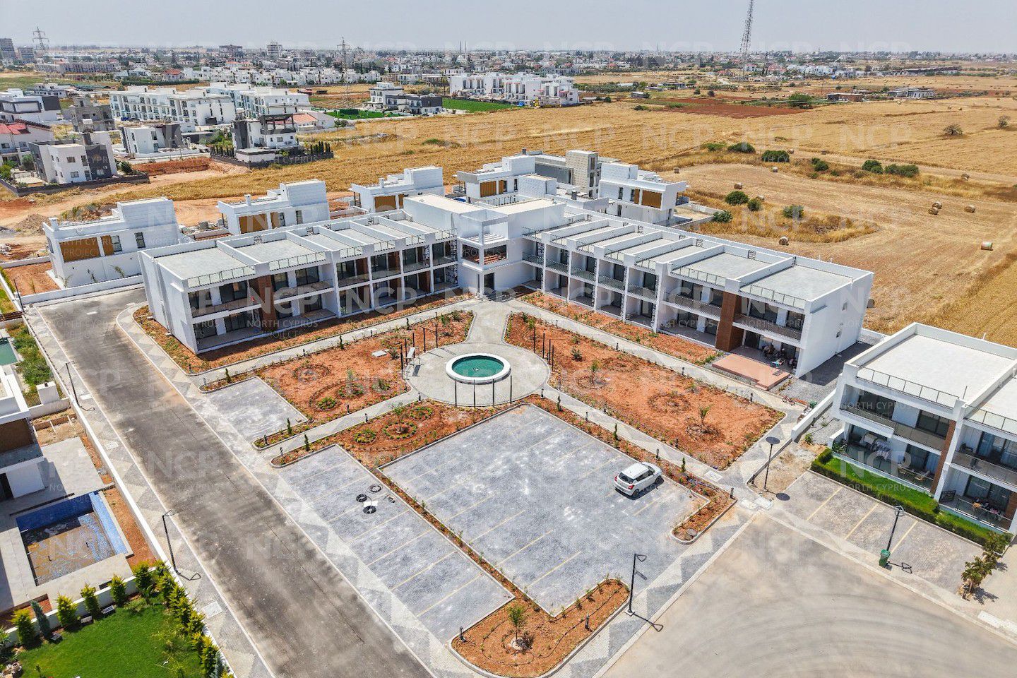 Isatis Construction Orchad Photo 10