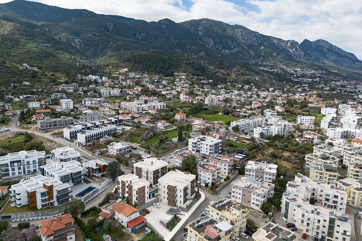 North Cyprus Two Bedroom Apartment in Alsancak Photo 13
