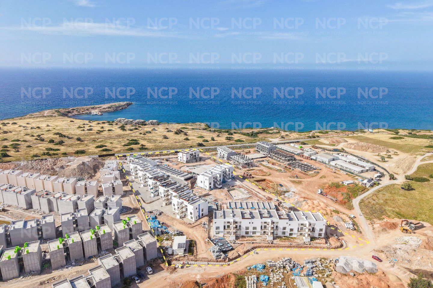 Aderans Construction Ultramarine Photo 9