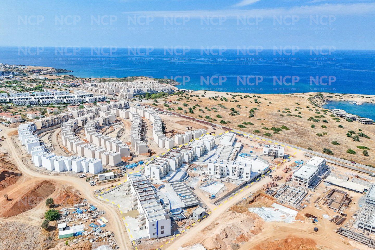 Aderans Construction Ultramarine Photo 9